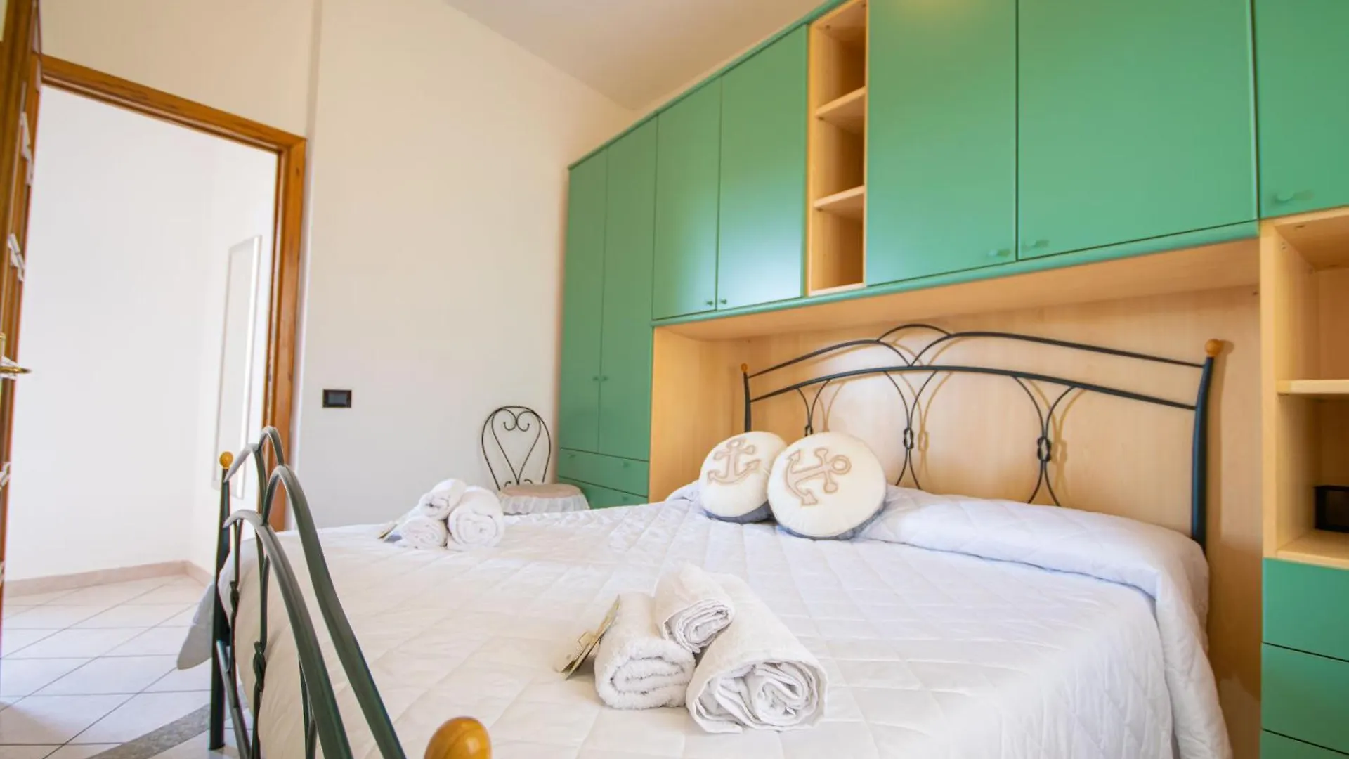 Apartament Mandras 2 La Caletta