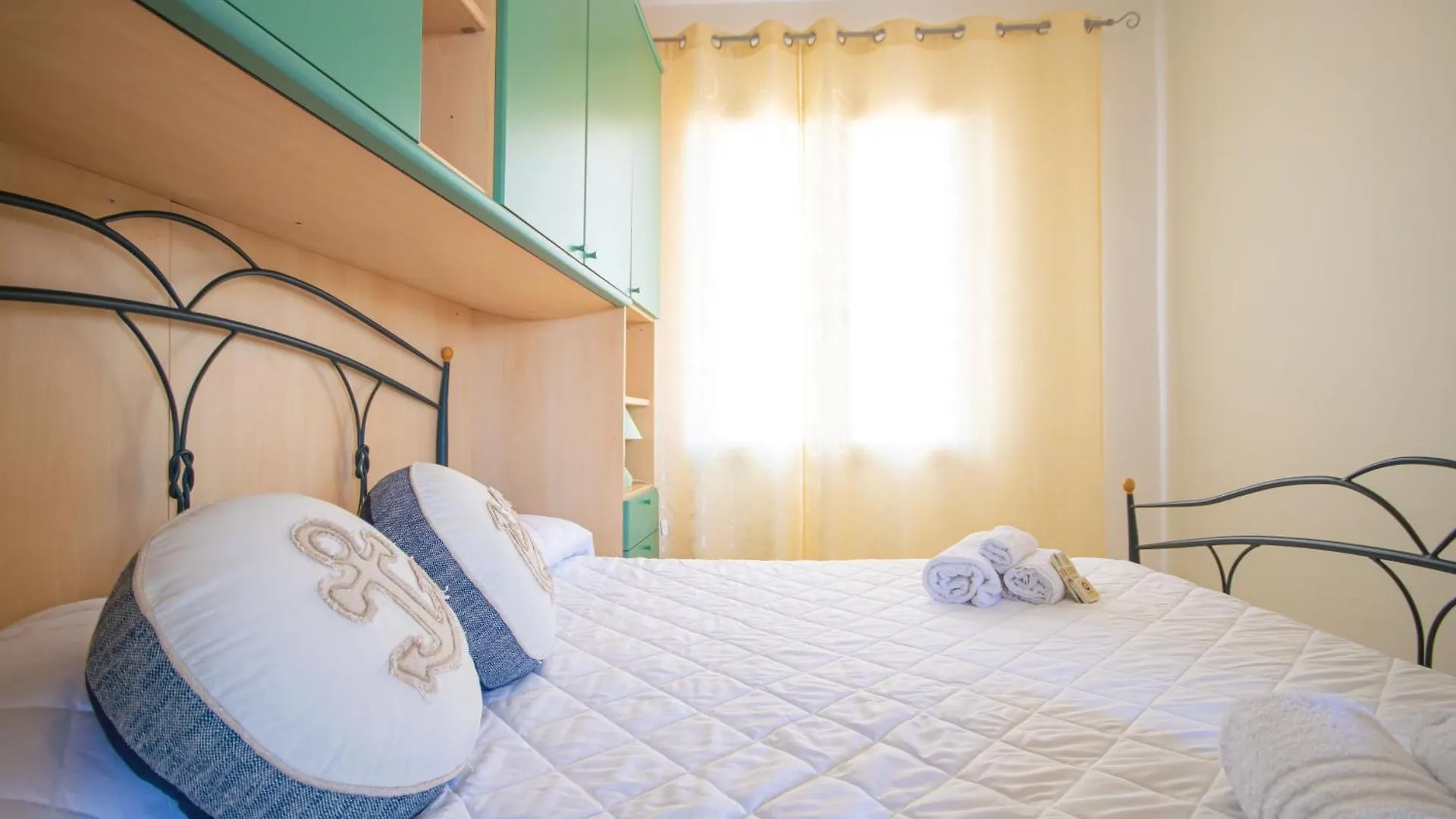 Apartament Mandras 2 La Caletta